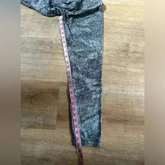 Lululemon Align Pant II 25" Size 8 Area  Ice Grey - Picture 12 of 13